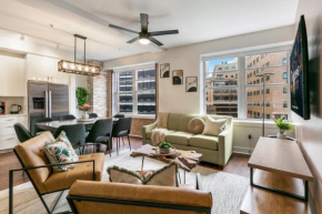 NOLA's Finest: 4-Bedroom Luxury Condo